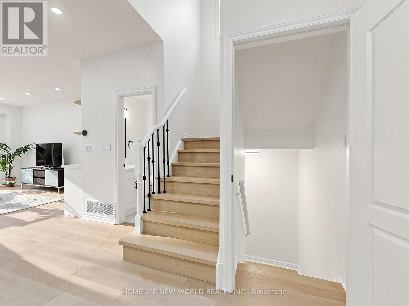7 Monaco Crescent, Richmond Hill, Ontario  L4S 1V1 - Photo 23 - N13653456