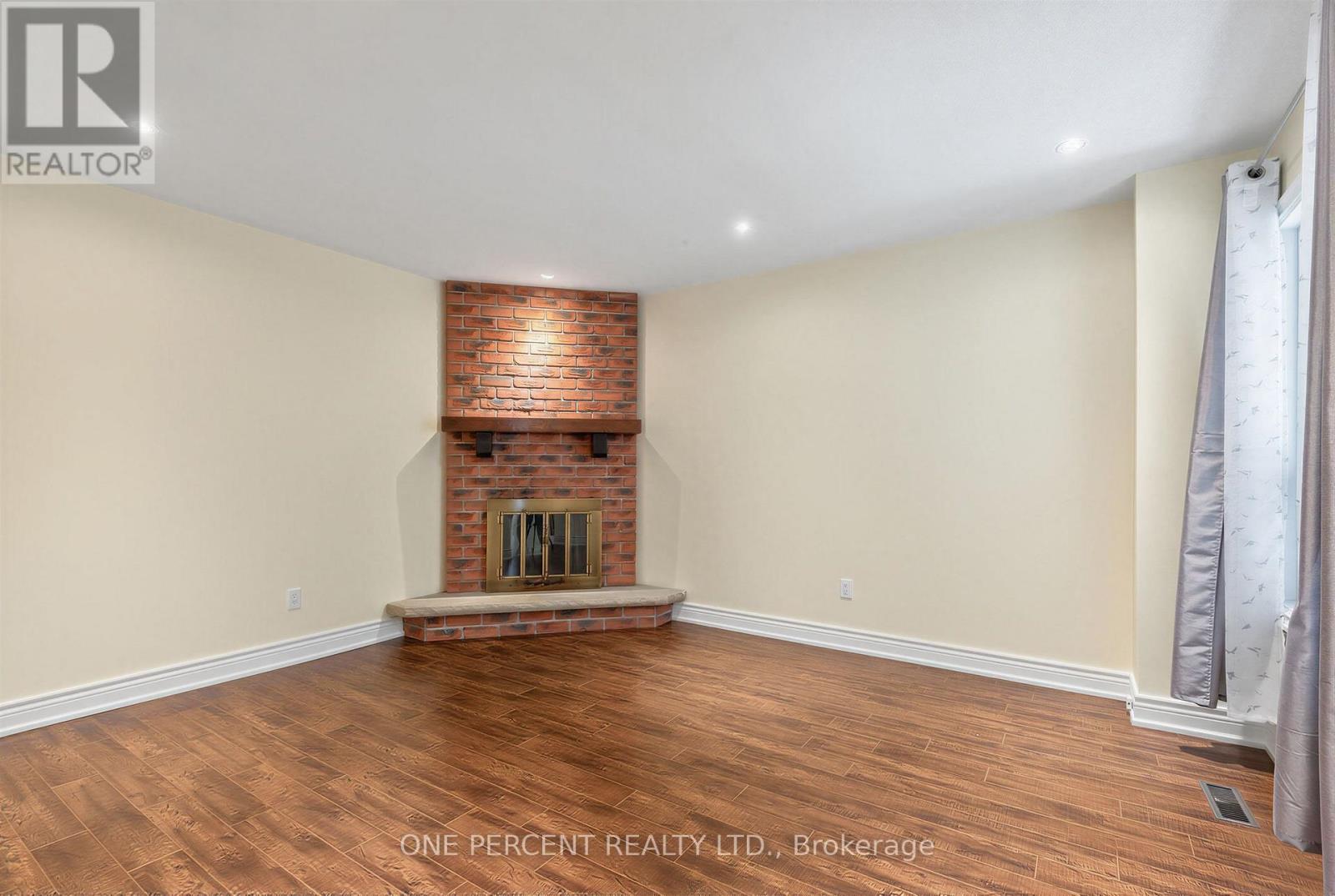 12 Appleby Crescent, Markham, Ontario  L3R 4L2 - Photo 4 - N13653474