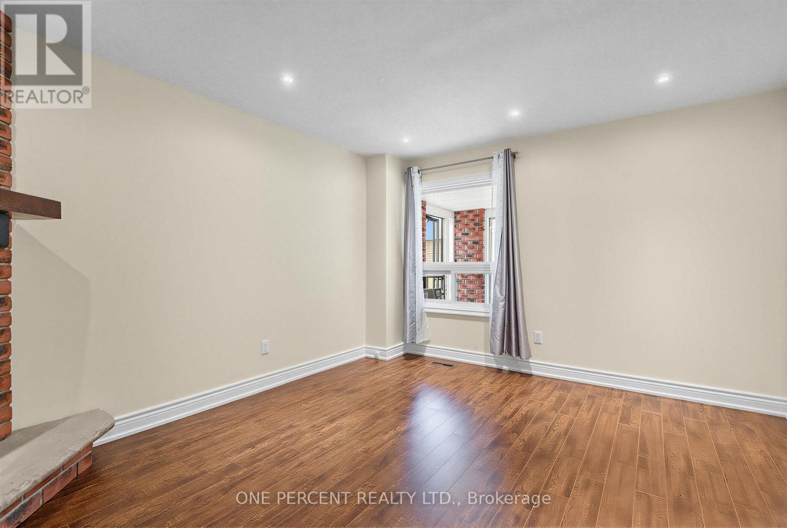 12 Appleby Crescent, Markham, Ontario  L3R 4L2 - Photo 5 - N13653474