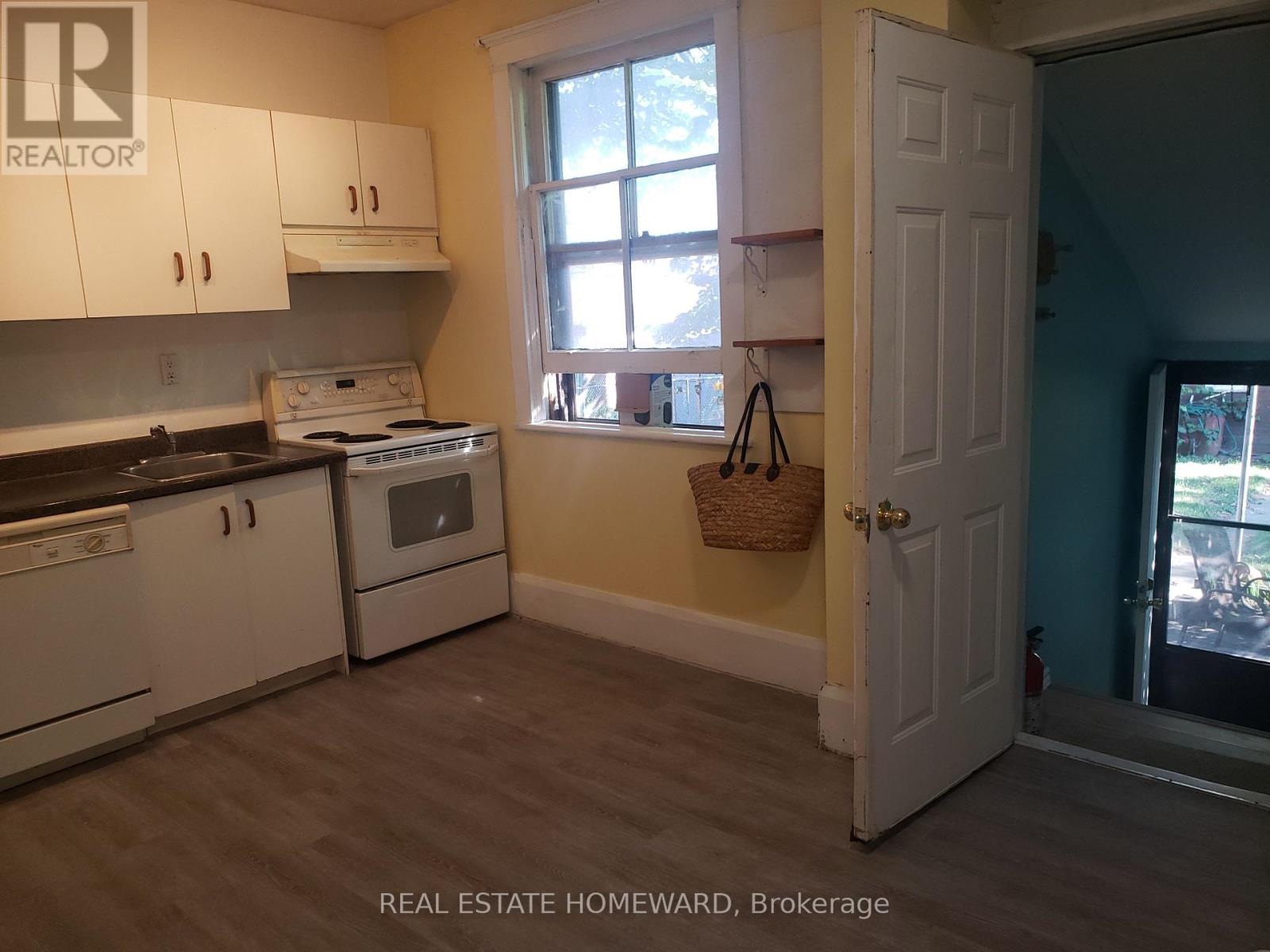 2  (1st Flr) - 687 Dupont Street, Toronto, Ontario  M6G 1Z5 - Photo 7 - W13653488