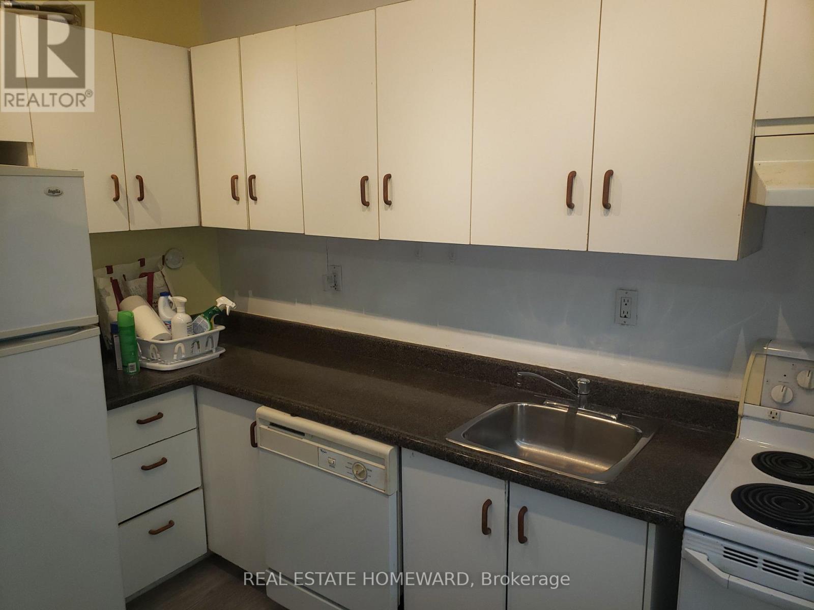 2  (1st Flr) - 687 Dupont Street, Toronto, Ontario  M6G 1Z5 - Photo 9 - W13653488