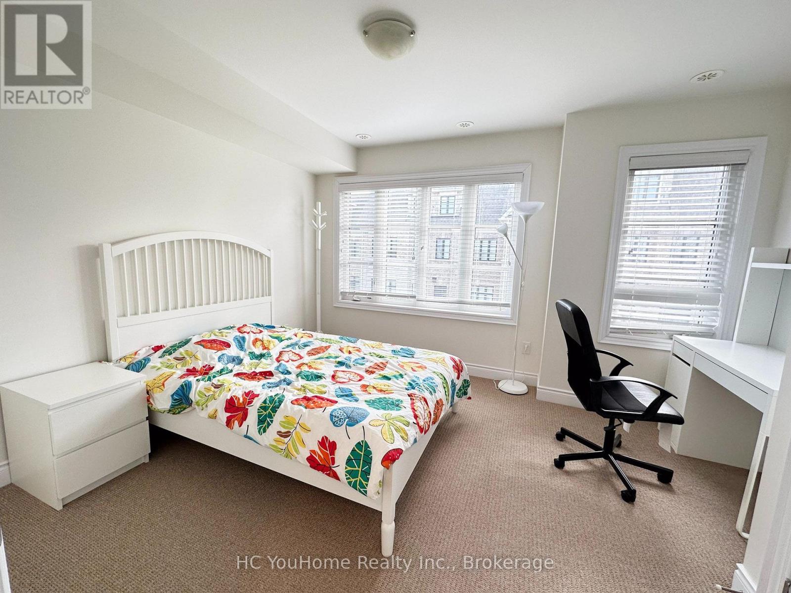 2097 Queensborough Gate, Mississauga, Ontario  L5M 0X9 - Photo 17 - W13653496