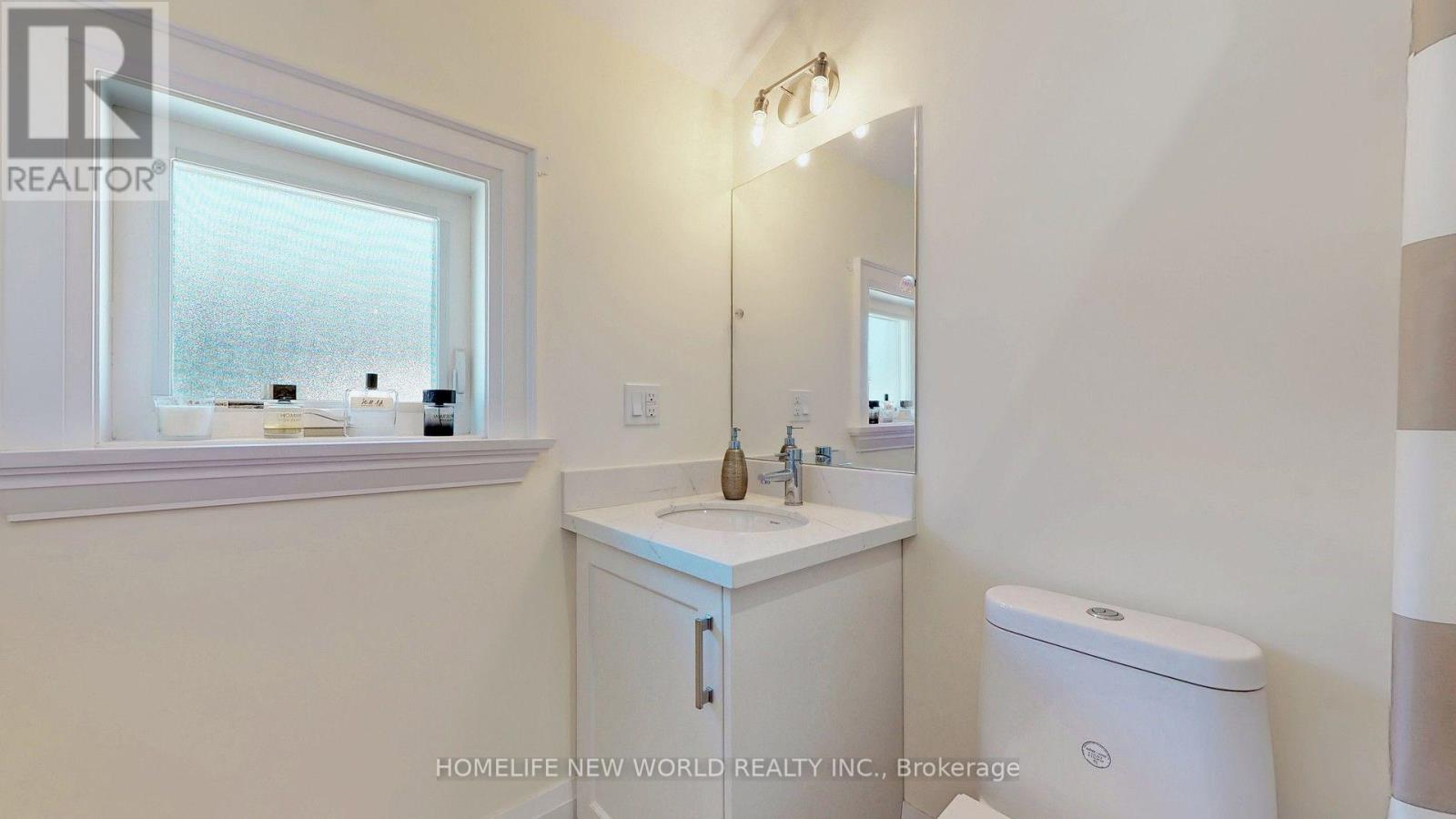 302 Johnston Avenue N, Toronto, Ontario  M2N 1H7 - Photo 27 - C13653472