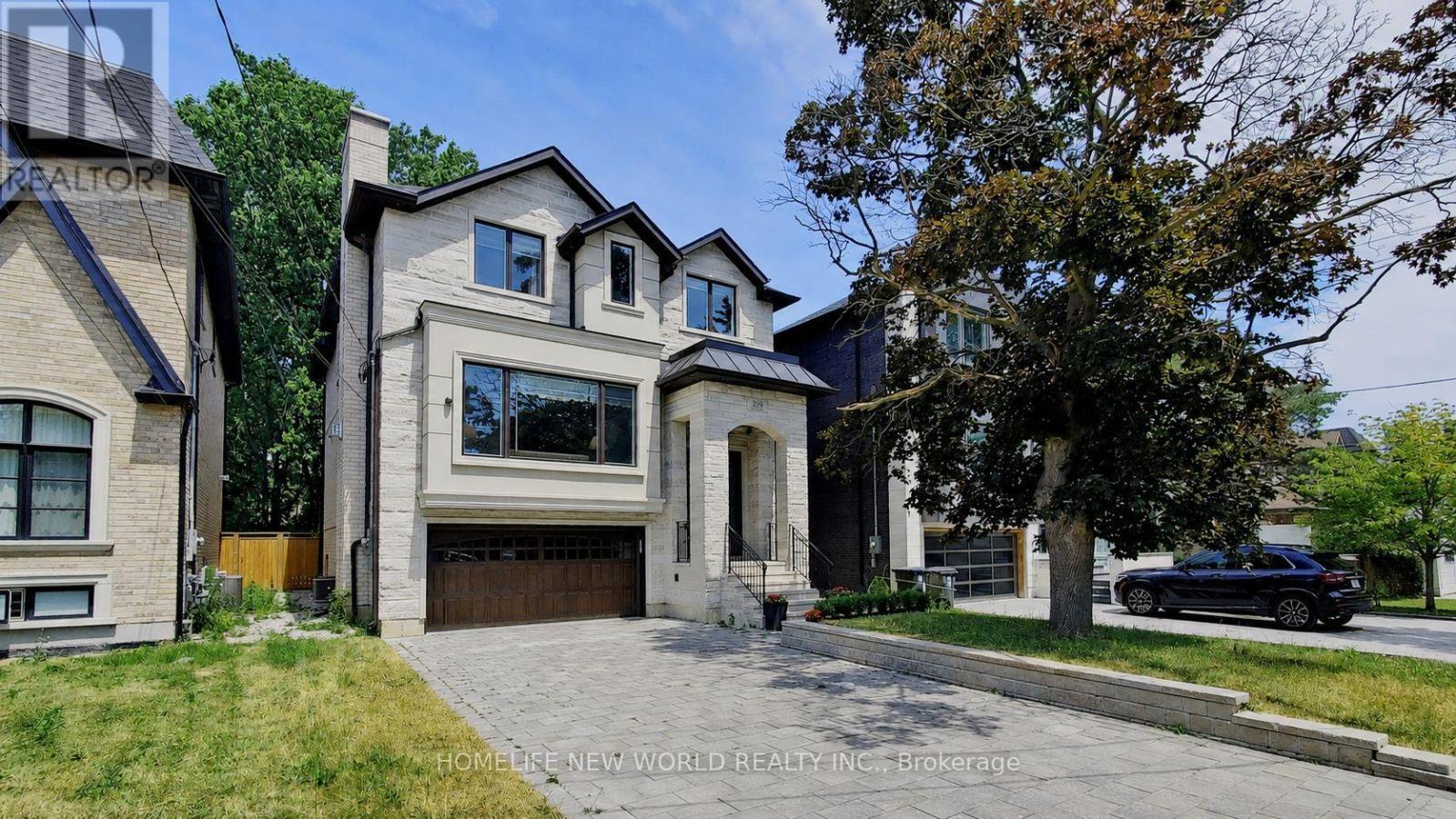 302 Johnston Avenue N, Toronto, Ontario  M2N 1H7 - Photo 2 - C13653472