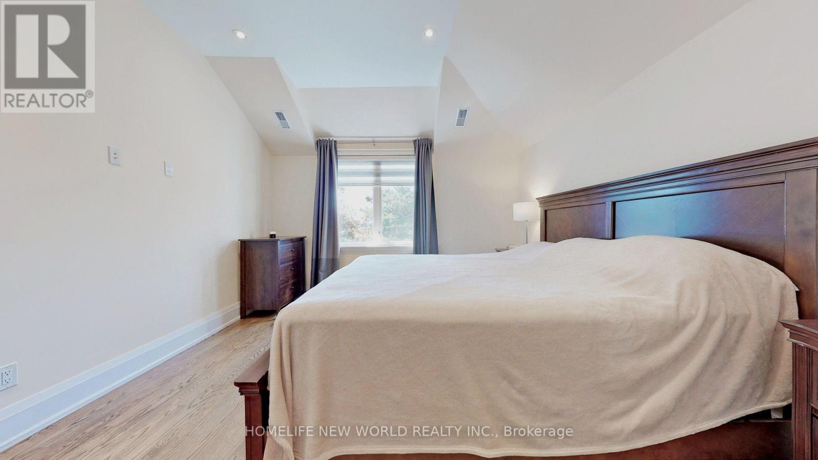 302 Johnston Avenue N, Toronto, Ontario  M2N 1H7 - Photo 28 - C13653472