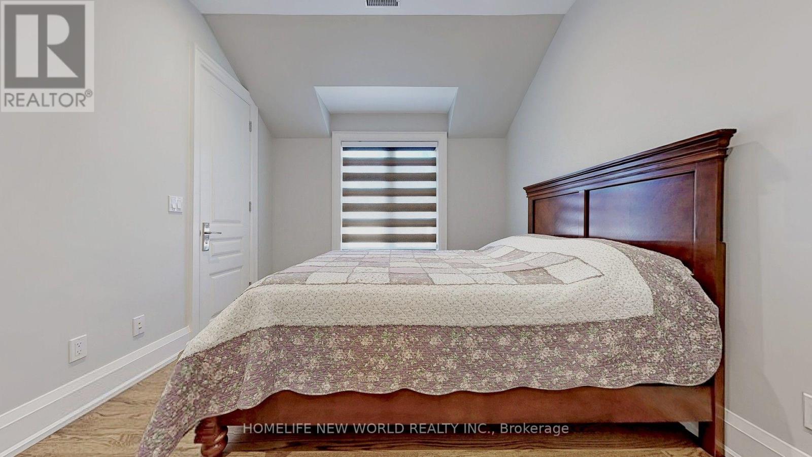 302 Johnston Avenue N, Toronto, Ontario  M2N 1H7 - Photo 30 - C13653472
