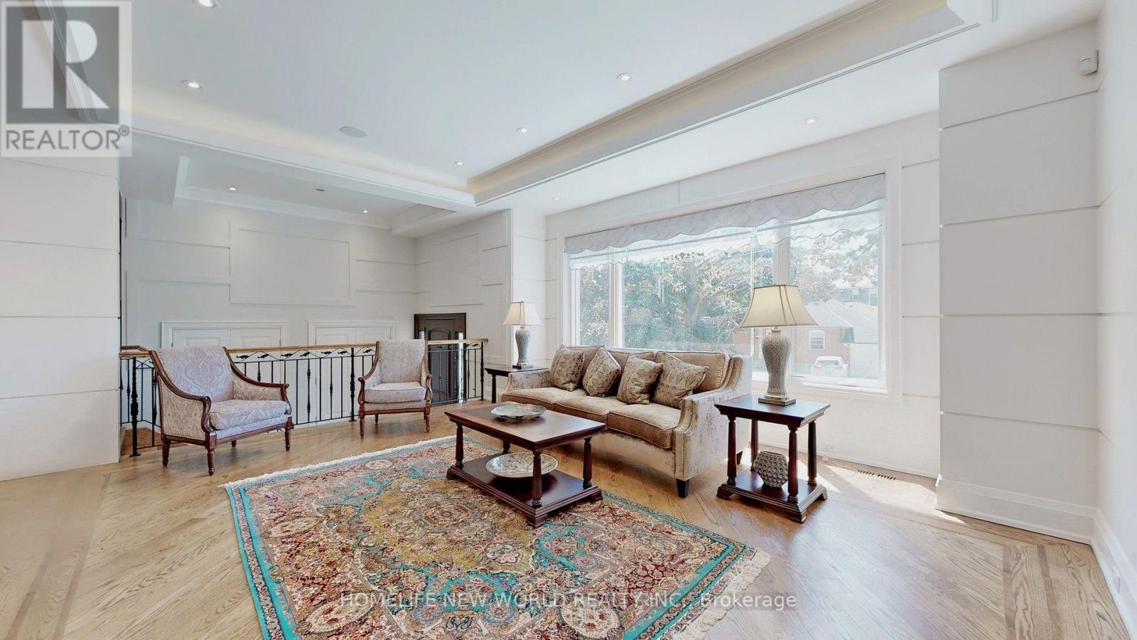 302 Johnston Avenue N, Toronto, Ontario  M2N 1H7 - Photo 8 - C13653472