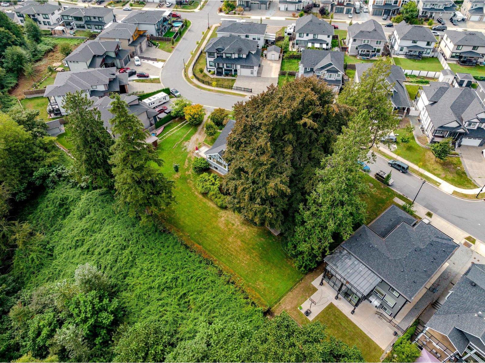35280 Ewert Avenue, Mission, British Columbia  V2V 0G3 - Photo 2 - R3153954