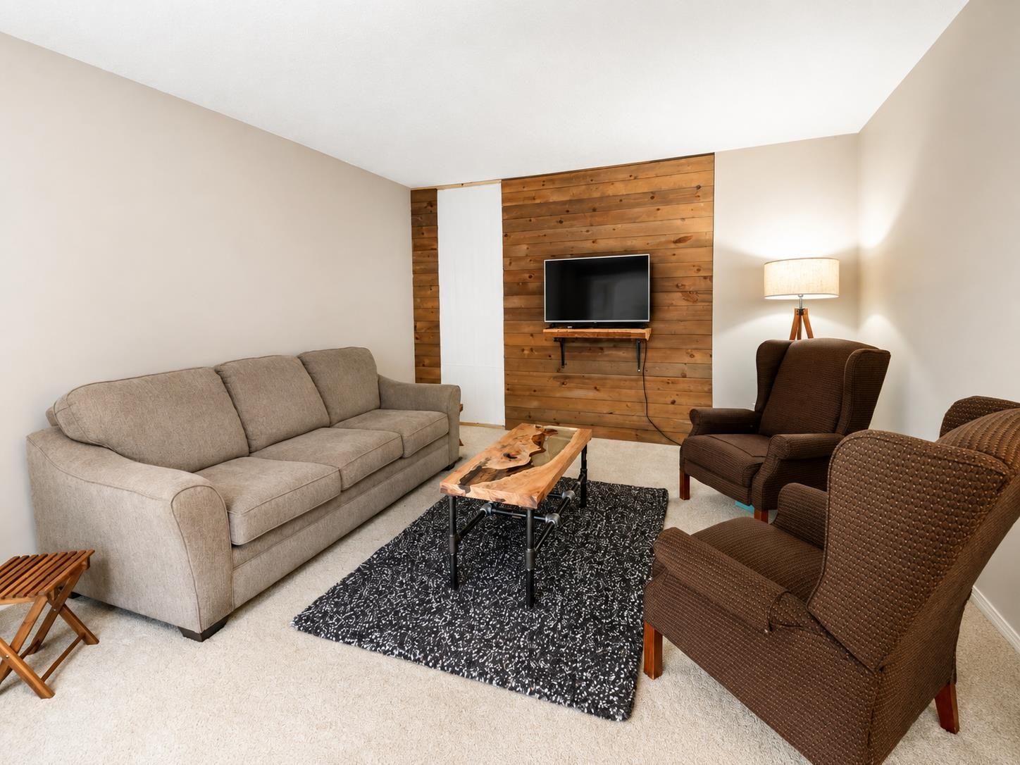 35350 Mccorkell Drive, Abbotsford, British Columbia  V3G 2C3 - Photo 3 - R3148678
