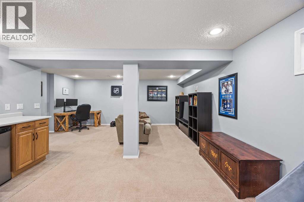 690 Regal Park NE, Calgary, Alberta  T2E 0S6 - Photo 33 - A2335108