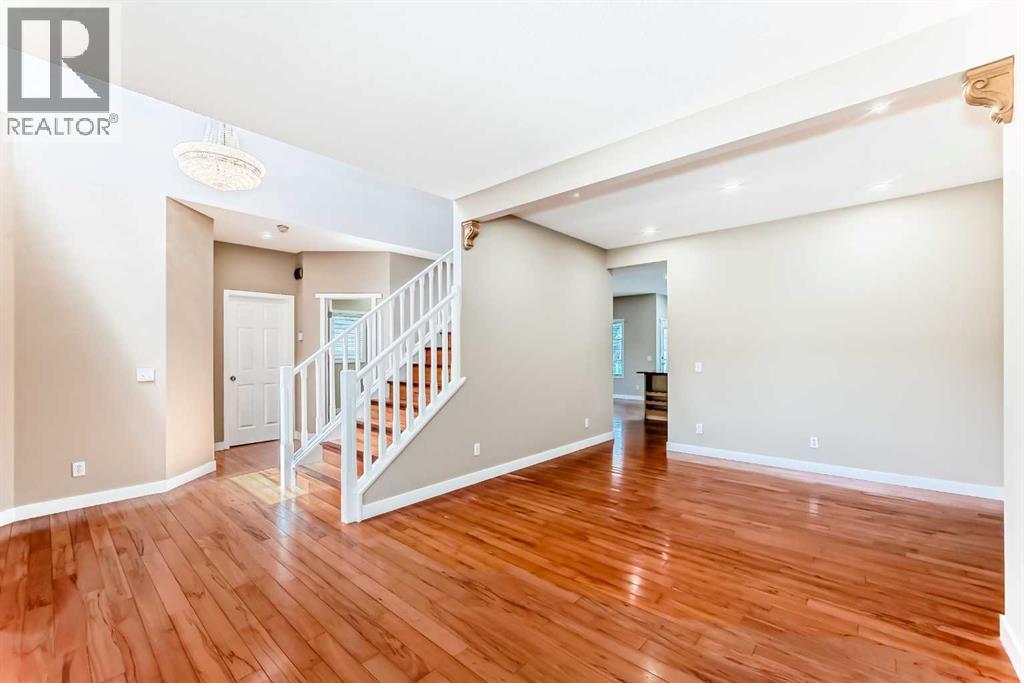10 Hidden Creek Heights NW, Calgary, Alberta  T3A 6K8 - Photo 10 - A2319527