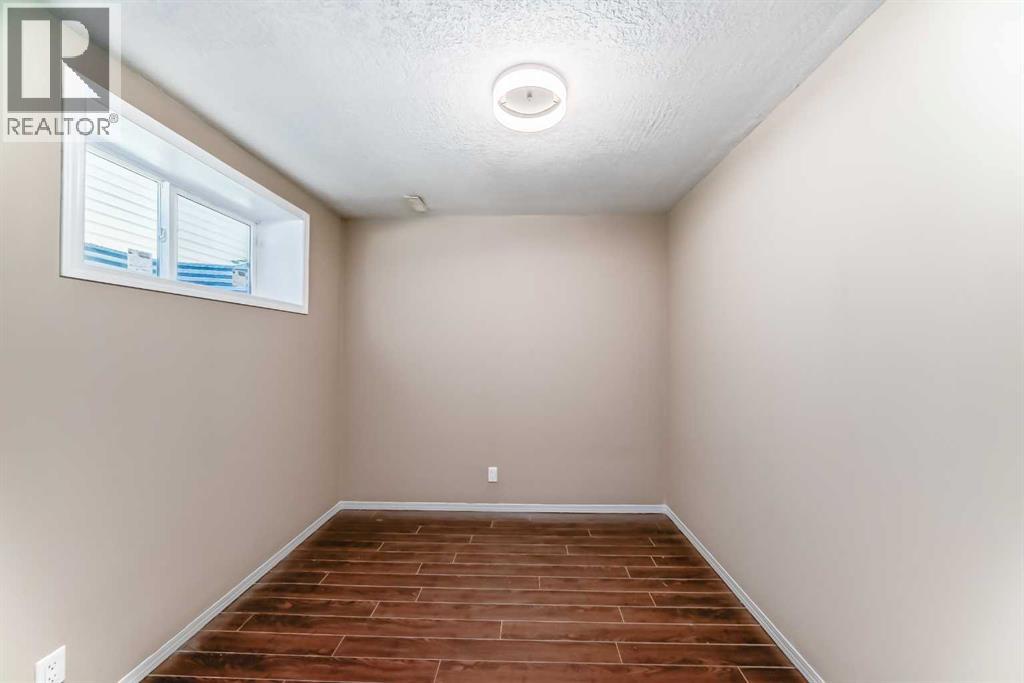 10 Hidden Creek Heights NW, Calgary, Alberta  T3A 6K8 - Photo 40 - A2319527