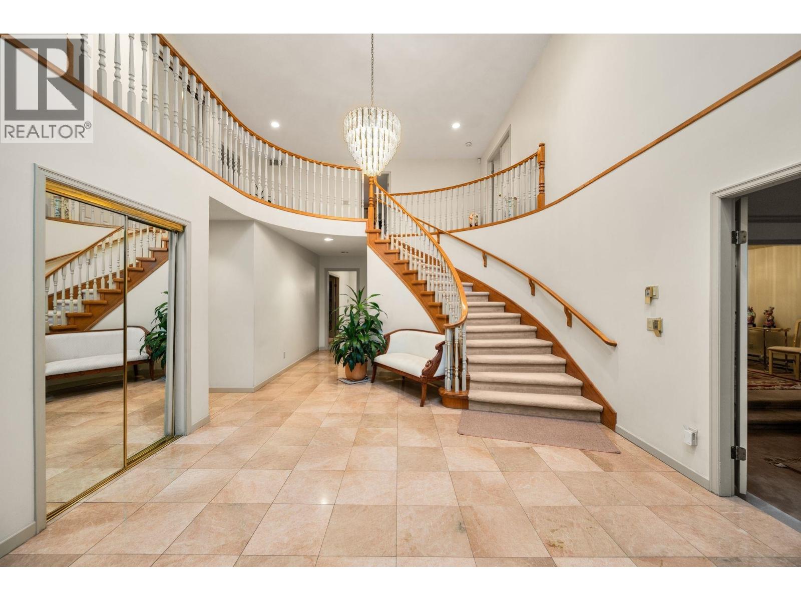 6828 Cypress Street, Vancouver, British Columbia  V6P 5M1 - Photo 2 - R3150371