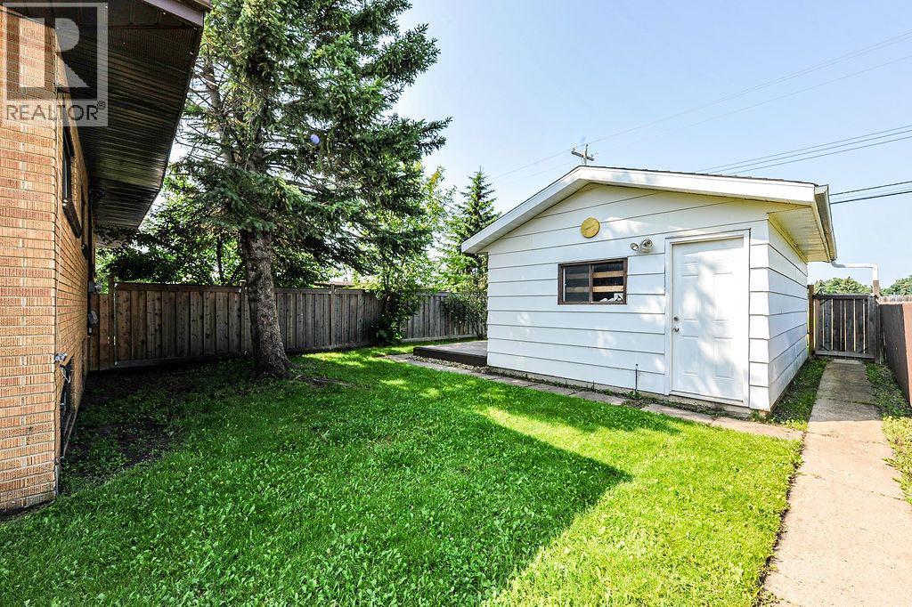 88, Mount Pleasant Drive, Camrose, Alberta  T4V 2M6 - Photo 2 - A2331944