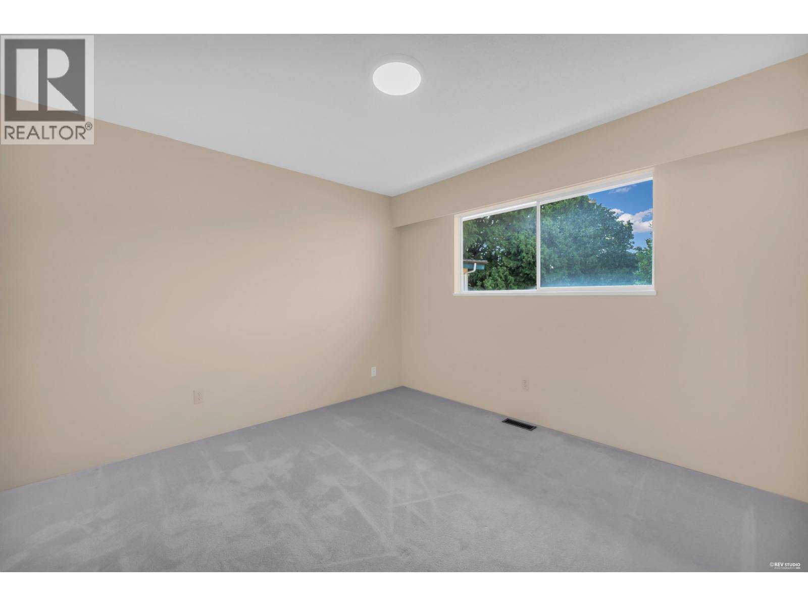 4951 Foxglove Crescent, Richmond, British Columbia  V7C 2K4 - Photo 17 - R3153821