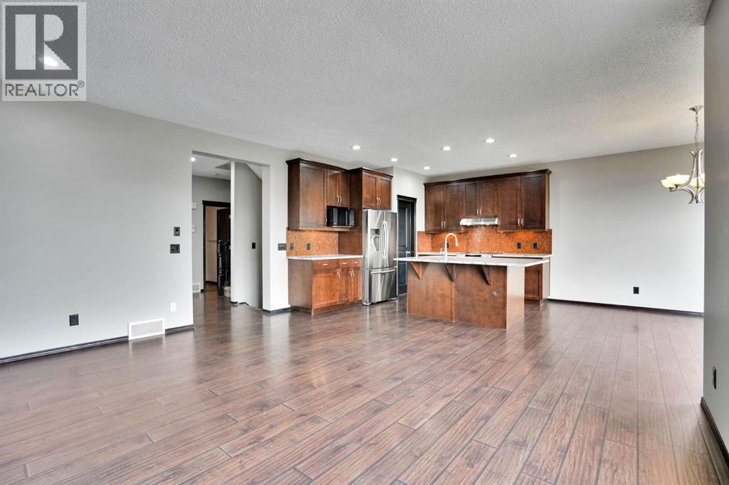 109 Pantego Terrace NW, Calgary, Alberta  T3K 0J9 - Photo 18 - A2332222