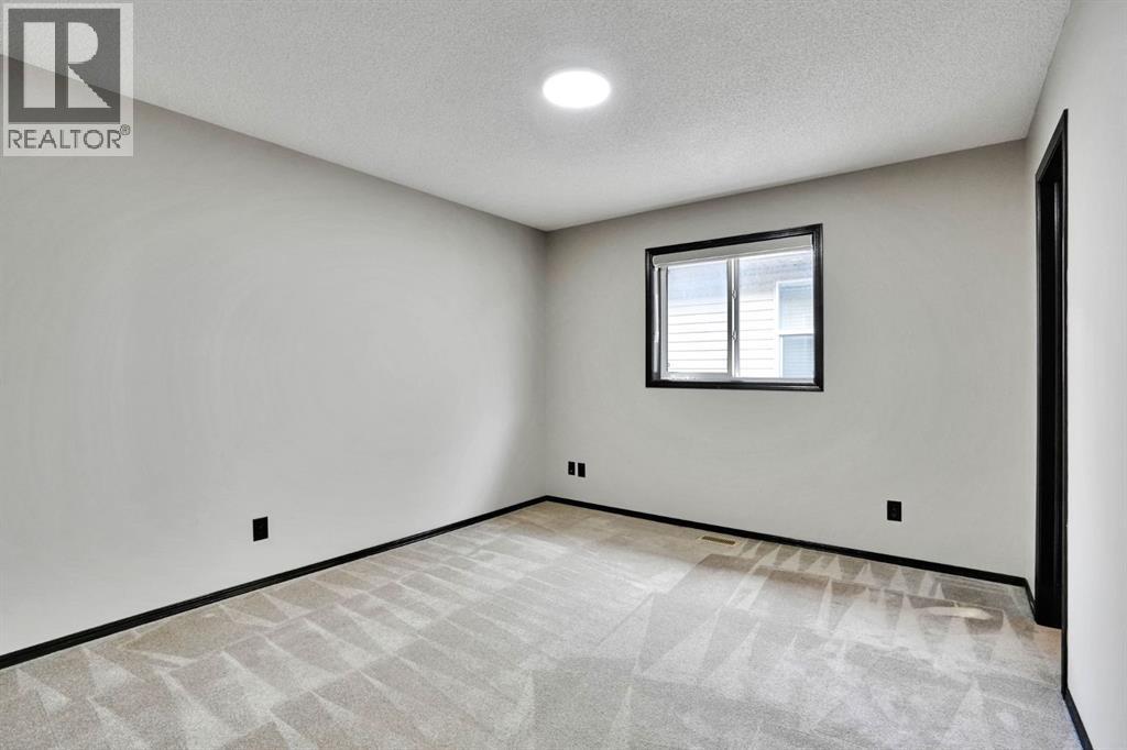 109 Pantego Terrace NW, Calgary, Alberta  T3K 0J9 - Photo 22 - A2332222