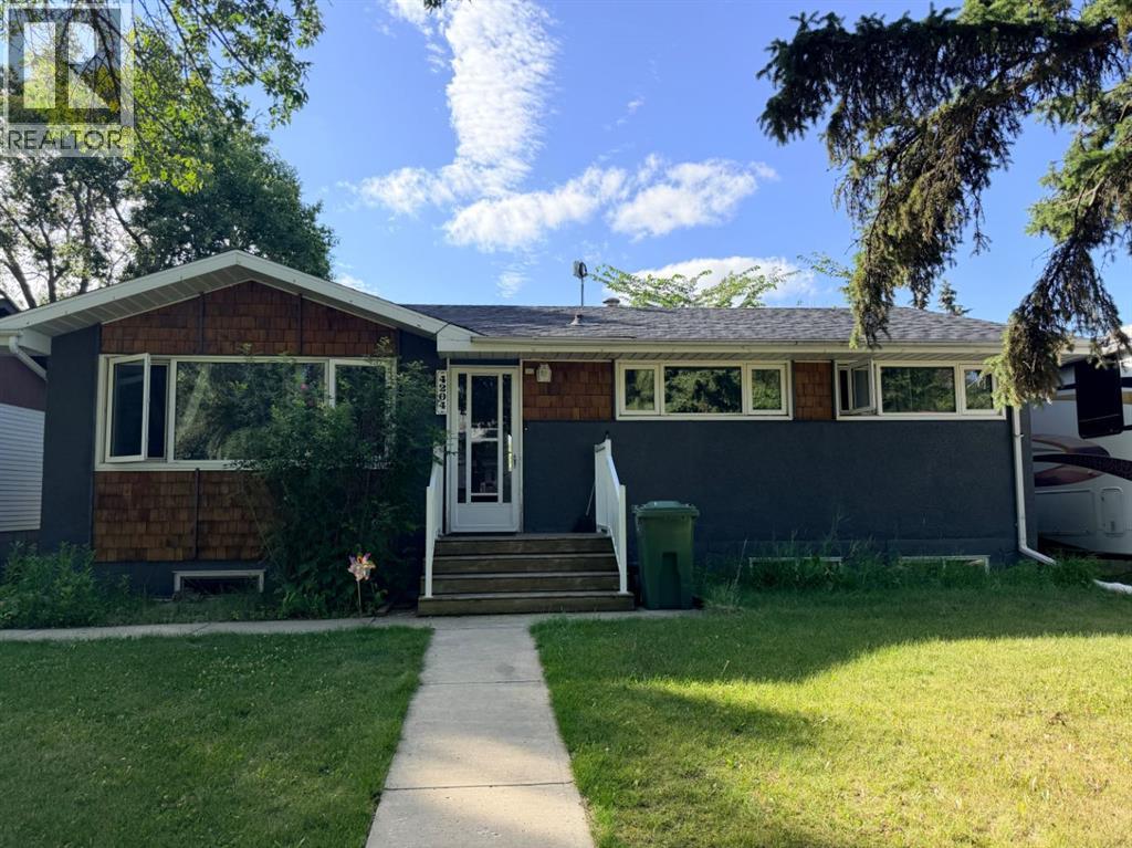 4204 45 Street, Ponoka, Alberta
