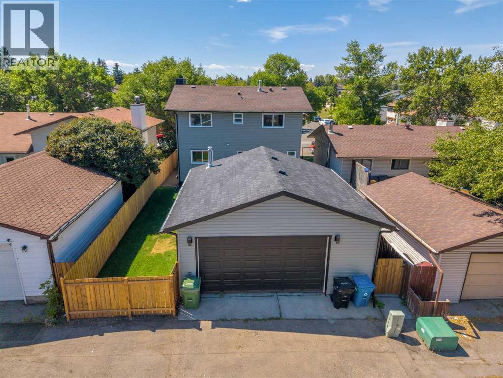 24 Templewood Road NE, Calgary, Alberta  T1Y 4G9 - Photo 4 - A2335769