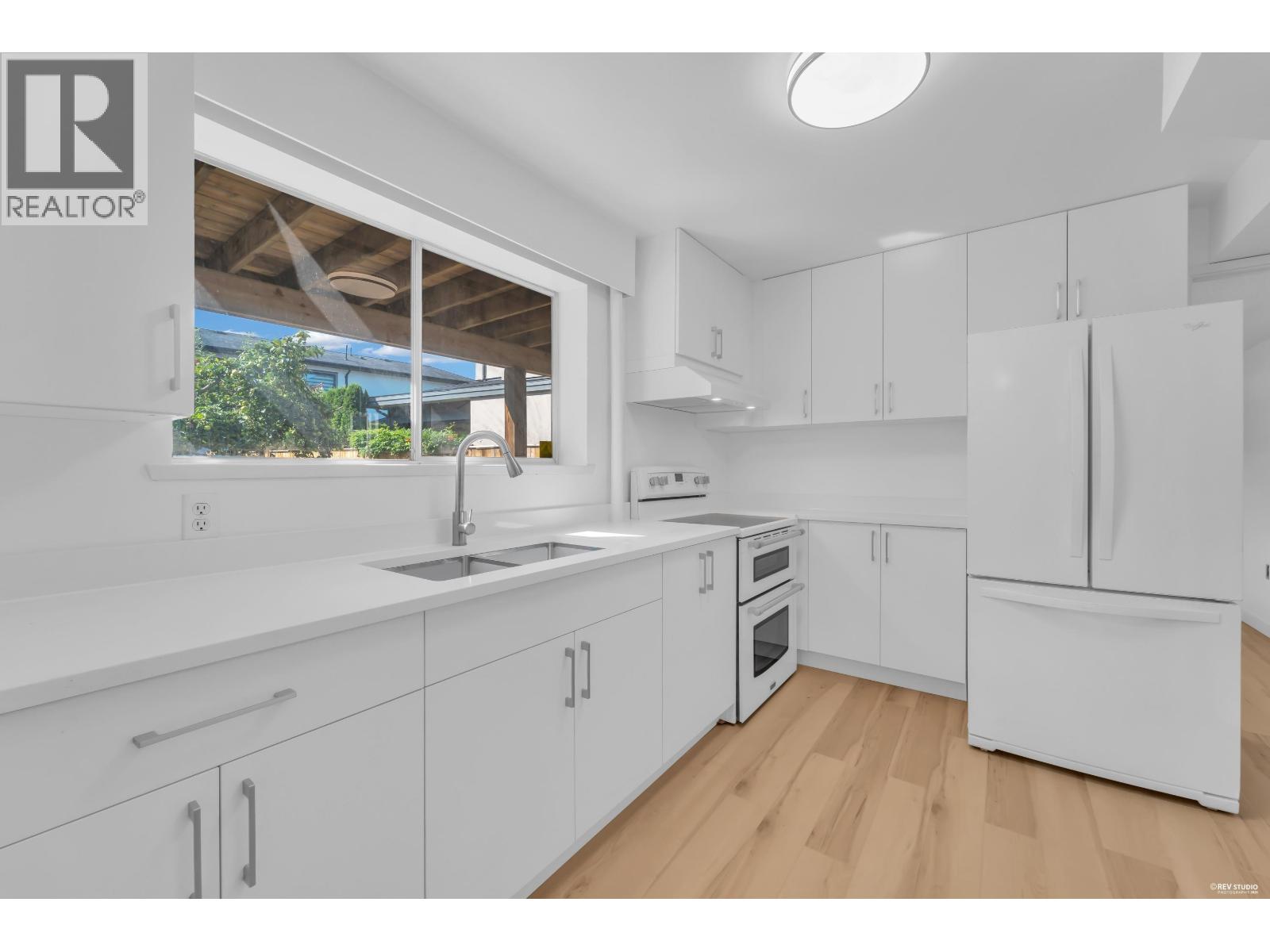 4951 Foxglove Crescent, Richmond, British Columbia  V7C 2K4 - Photo 31 - R3153821