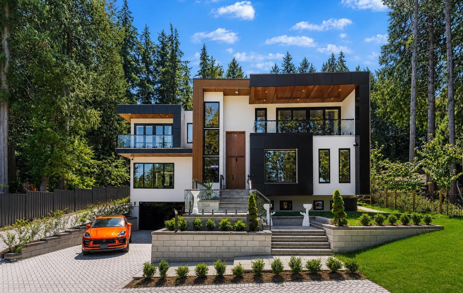 13046 CRESCENT ROAD, Surrey, British Columbia
