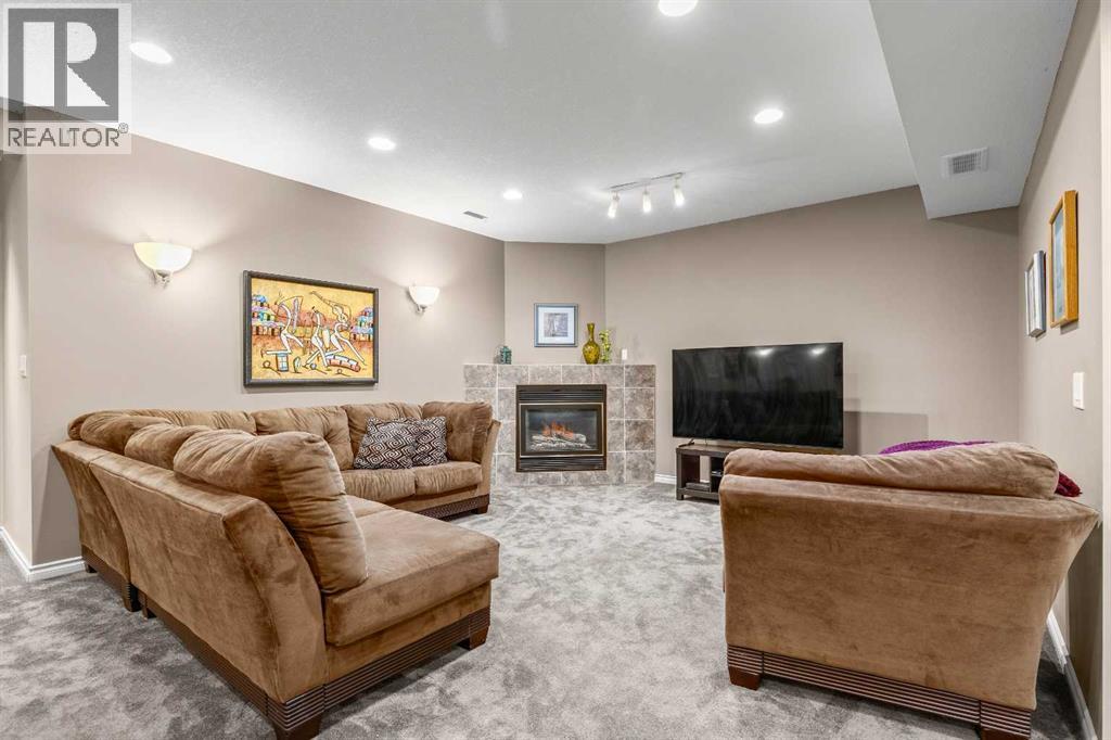 58 Mt Gibraltar Place SE, Calgary, Alberta  T2Z 3C7 - Photo 32 - A2331827