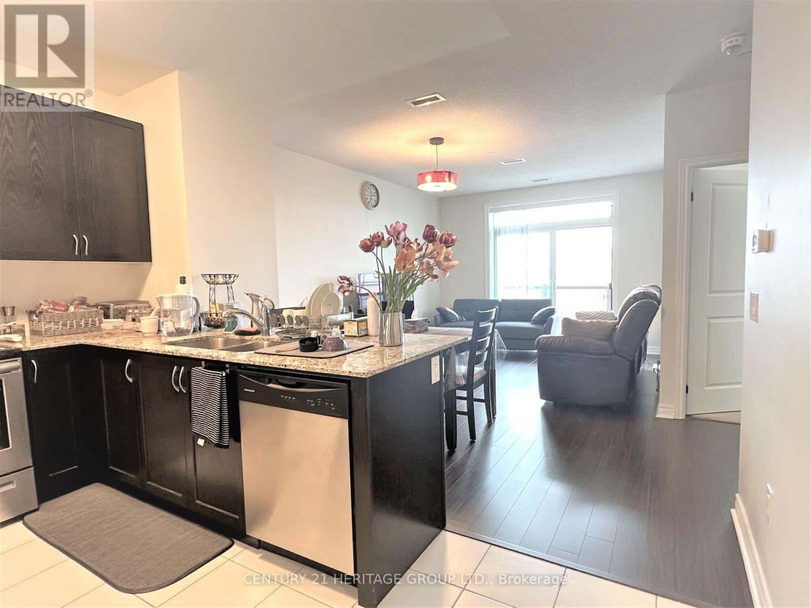 32 - 7325 Markham Street, Markham, Ontario  L3S 3J9 - Photo 6 - N13652198