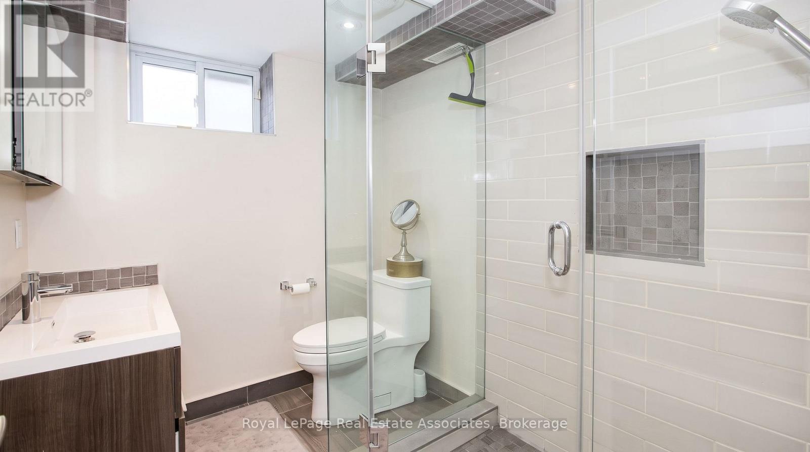 130 Grandview Avenue, Markham, Ontario  L3T 1H6 - Photo 14 - N13652112