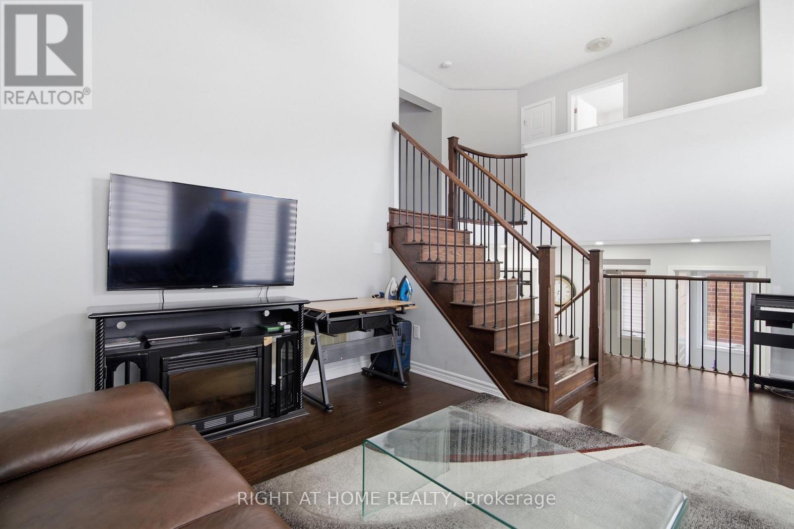 349 Snoek Point, Milton, Ontario  L9T 8Y5 - Photo 23 - W13597080