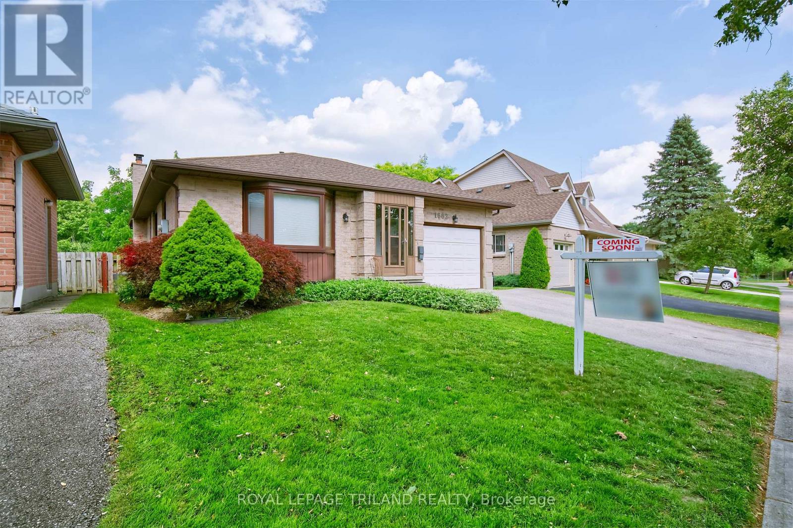 1662 ATTAWANDARON ROAD, London North, Ontario