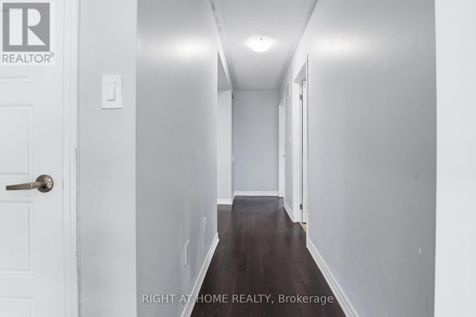 349 Snoek Point, Milton, Ontario  L9T 8Y5 - Photo 28 - W13597080