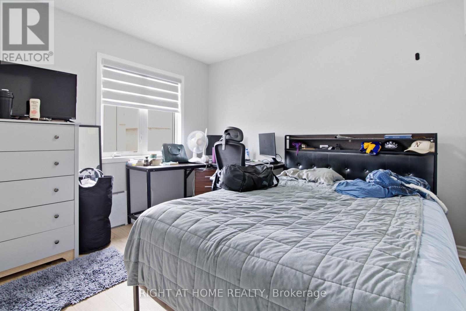 349 Snoek Point, Milton, Ontario  L9T 8Y5 - Photo 40 - W13597080