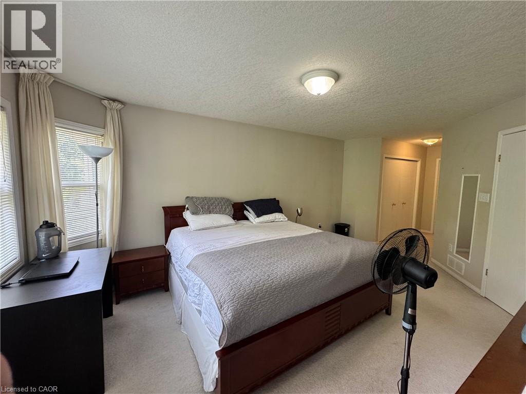 720 Brookmill Place, Waterloo, Ontario  N2V 2P1 - Photo 17 - 40854363