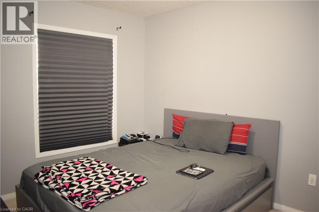 720 Brookmill Place, Waterloo, Ontario  N2V 2P1 - Photo 28 - 40854363