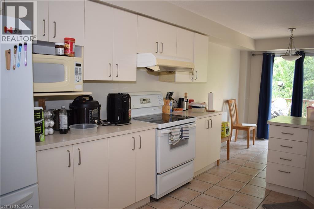720 Brookmill Place, Waterloo, Ontario  N2V 2P1 - Photo 6 - 40854363