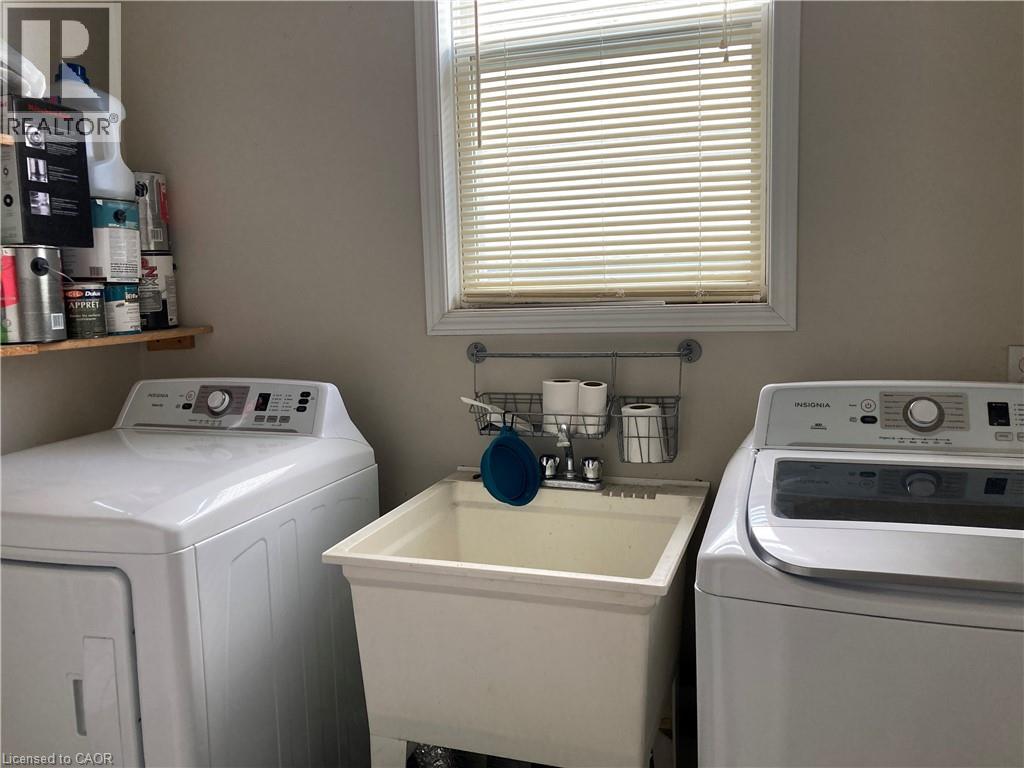 720 Brookmill Place, Waterloo, Ontario  N2V 2P1 - Photo 8 - 40854363