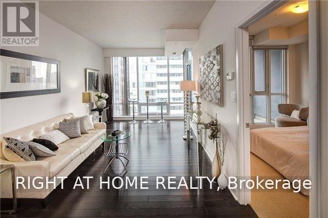 3408 - 295 Adelaide Street W, Toronto, Ontario  M5V 0L4 - Photo 10 - C13653530