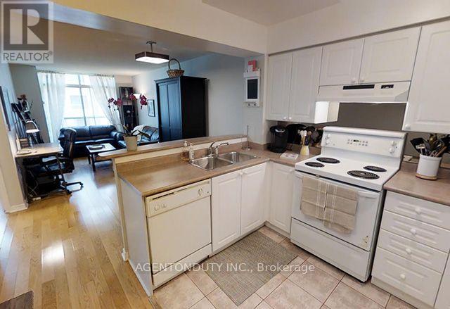 622 - 109 Front Street E, Toronto, Ontario  M5A 4P7 - Photo 4 - C13653568