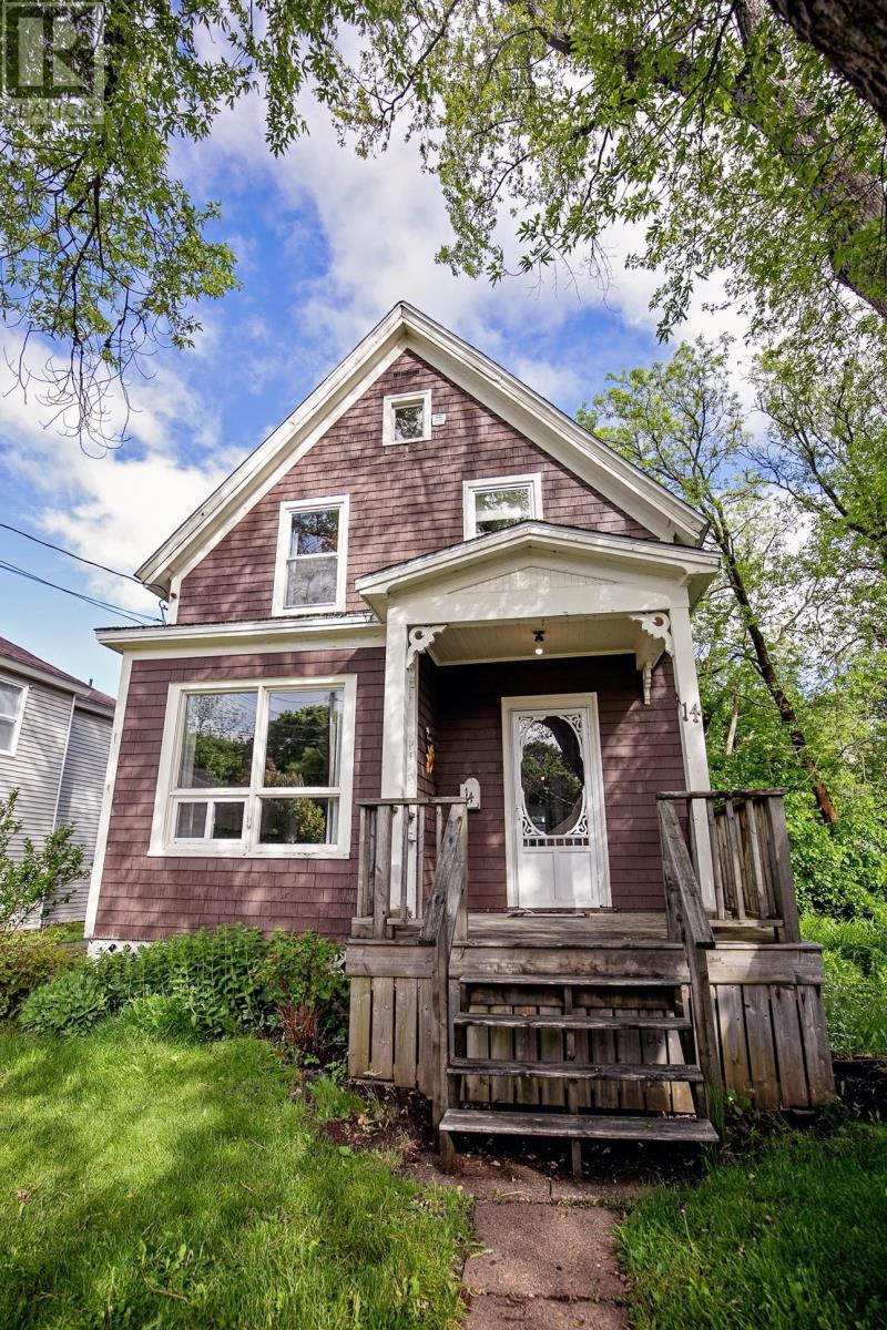 14 Clifford Street, Amherst, Nova Scotia  B4H 2E8 - Photo 5 - 202614103
