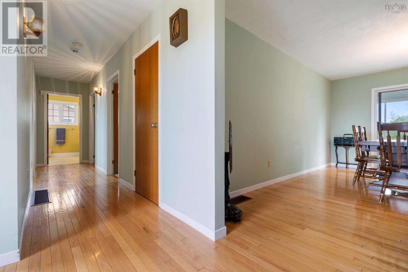 44 Meadow Park Drive, East Amherst, Nova Scotia  B4H 3Y2 - Photo 19 - 202615280