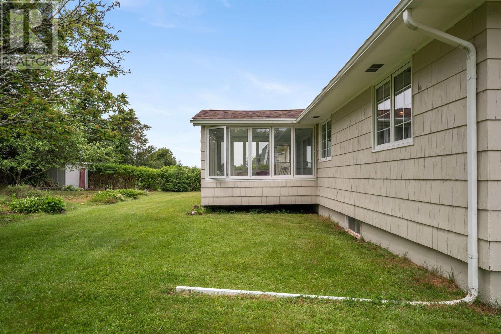 44 Meadow Park Drive, East Amherst, Nova Scotia  B4H 3Y2 - Photo 8 - 202615280
