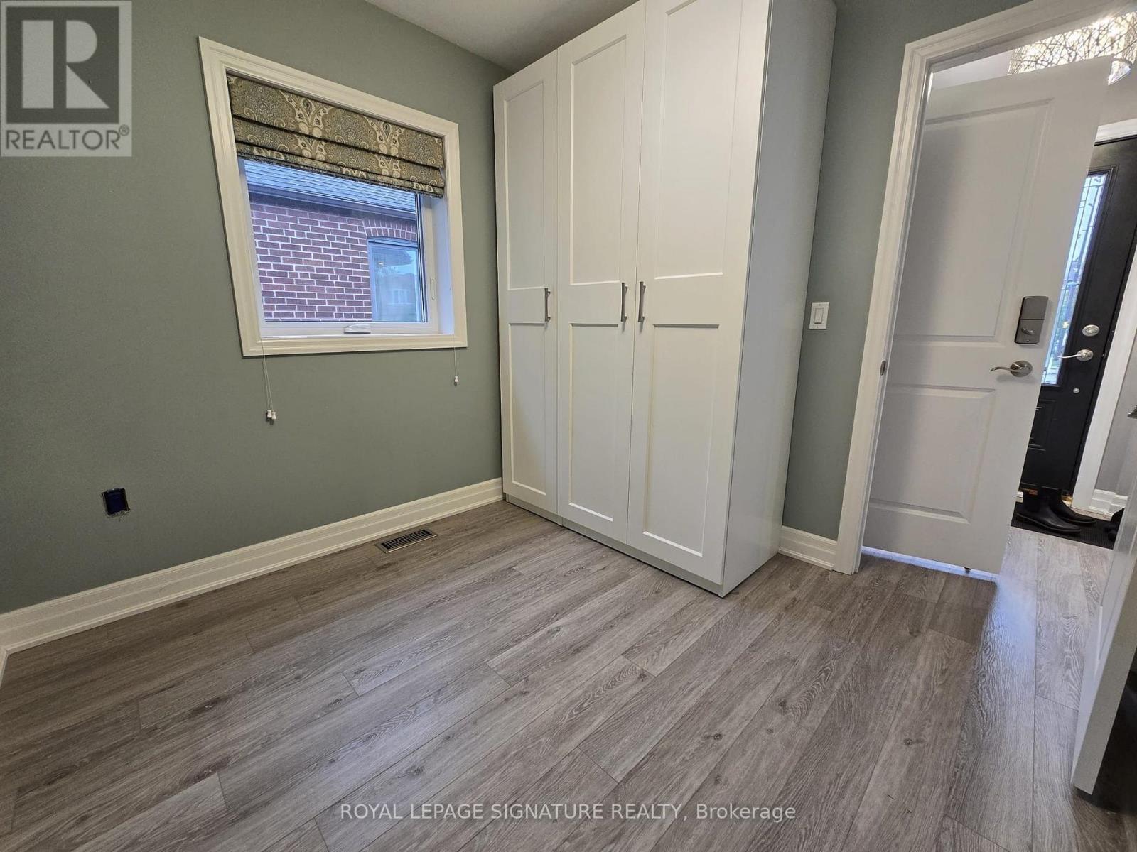 Upper - 141 Phillip Avenue, Toronto, Ontario  M1N 3R6 - Photo 13 - E13653026