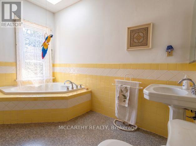 315119 Highway 6 Highway, West Grey, Ontario  N0G 1R0 - Photo 23 - X13171696