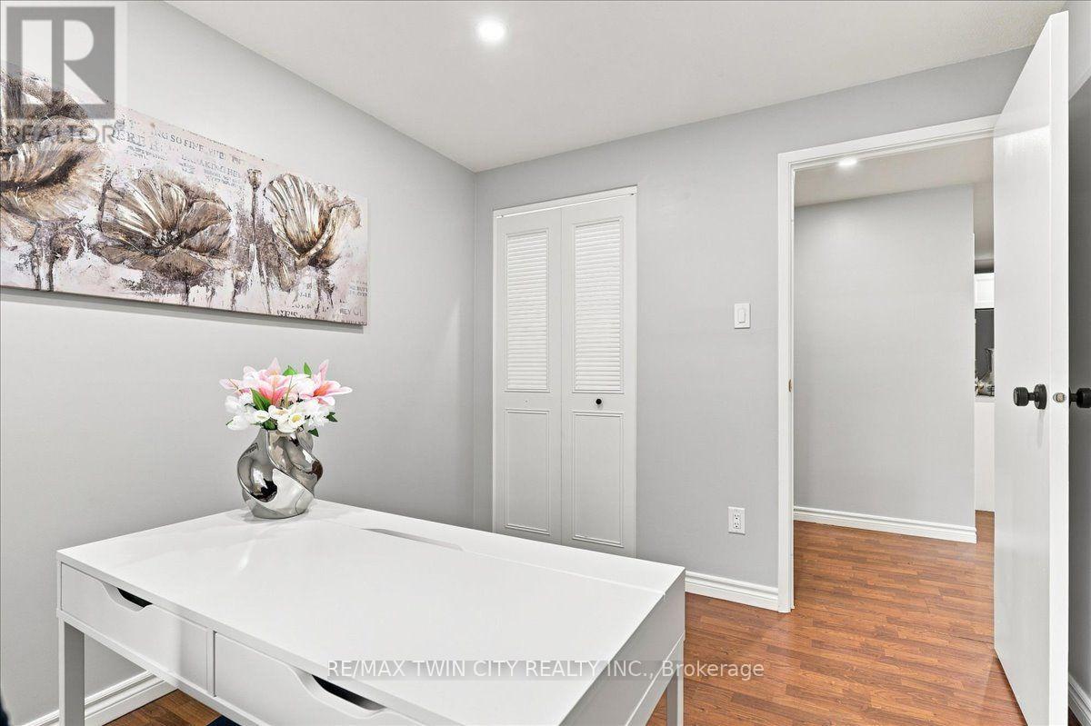 65 Glamis Road, Cambridge, Ontario  N1R 6W4 - Photo 16 - X13653560