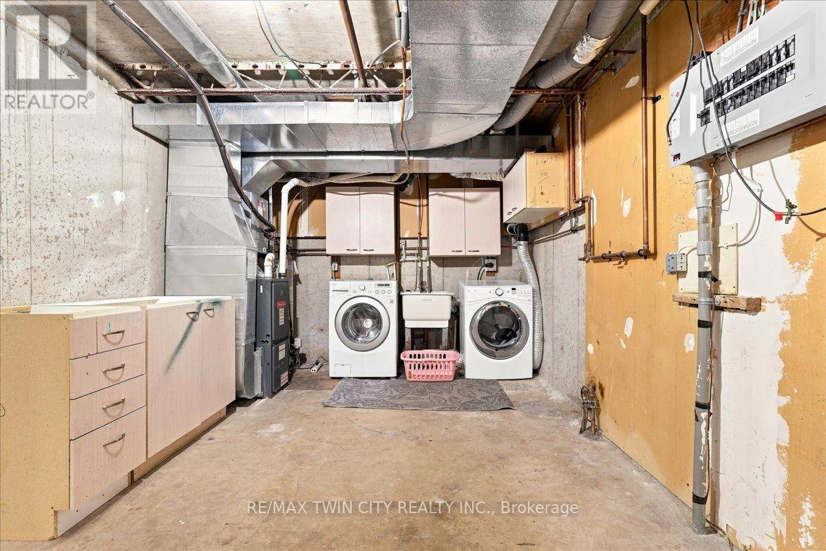 65 Glamis Road, Cambridge, Ontario  N1R 6W4 - Photo 35 - X13653560
