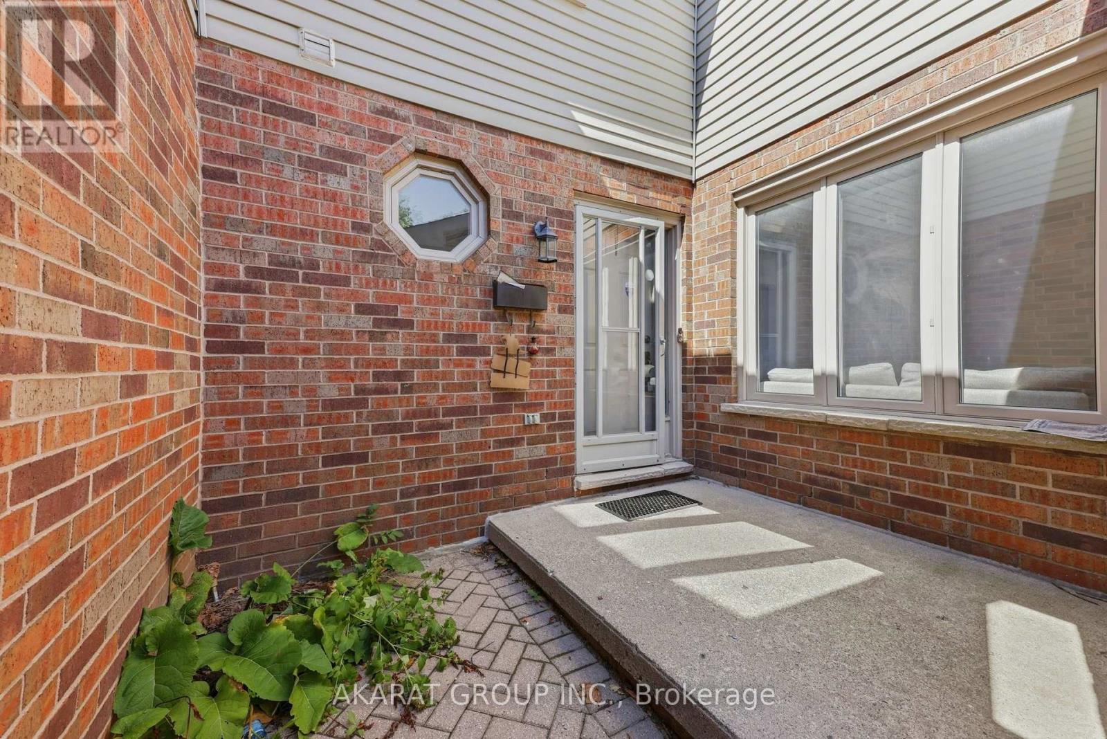 9 - 70 Sunnyside Drive, London North, Ontario  N5X 3W4 - Photo 3 - X13653576