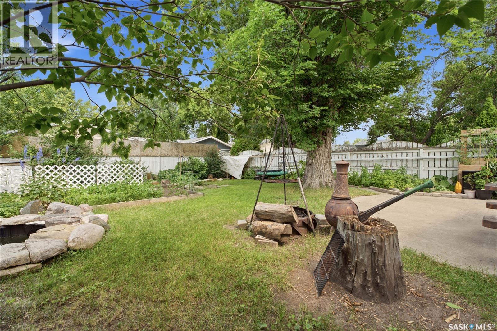 310 Douglas Crescent, Saskatoon, Saskatchewan  S7L 4T4 - Photo 37 - SK044817