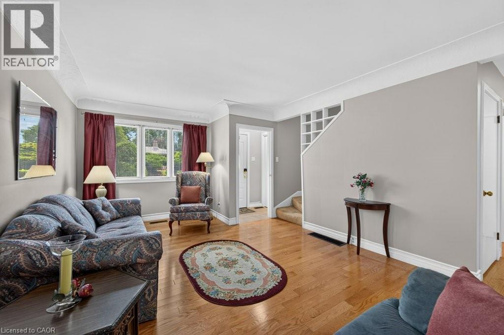 476 East 37th Street, Hamilton, Ontario  L8V 4B9 - Photo 7 - 40837840