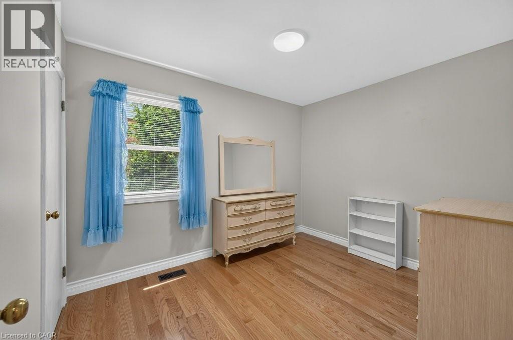 476 East 37th Street, Hamilton, Ontario  L8V 4B9 - Photo 21 - 40837840