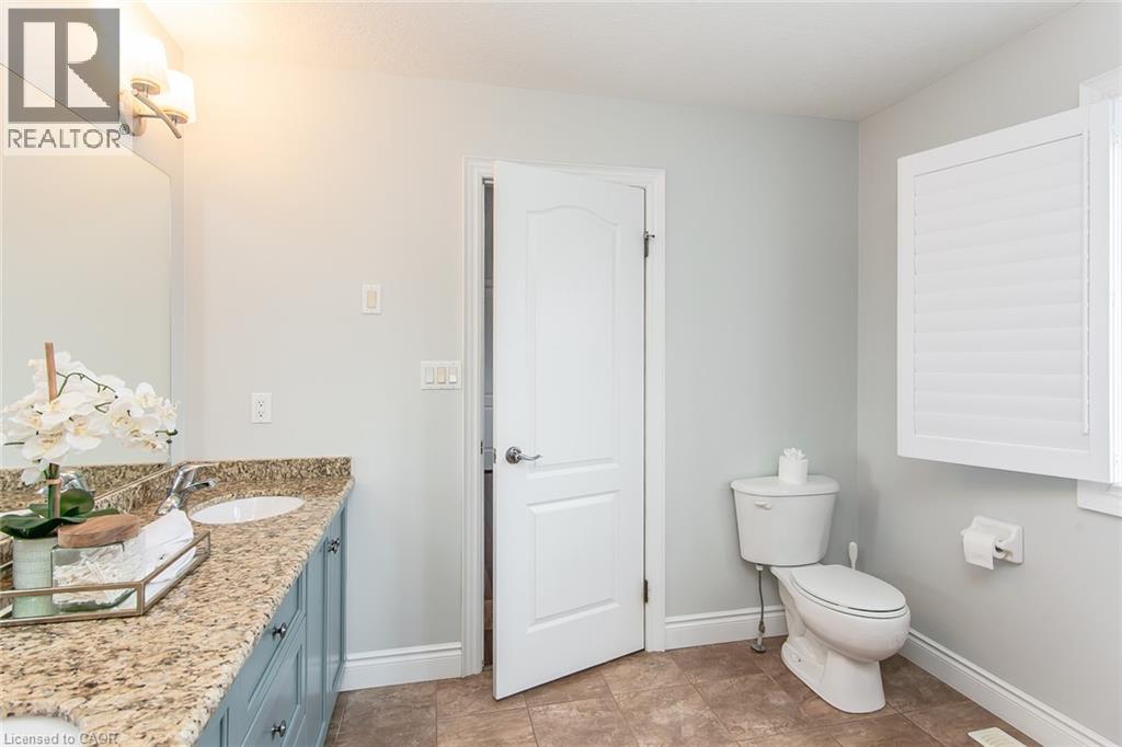 563 Woolgrass Avenue, Waterloo, Ontario  N2V 2Y2 - Photo 25 - 40853180
